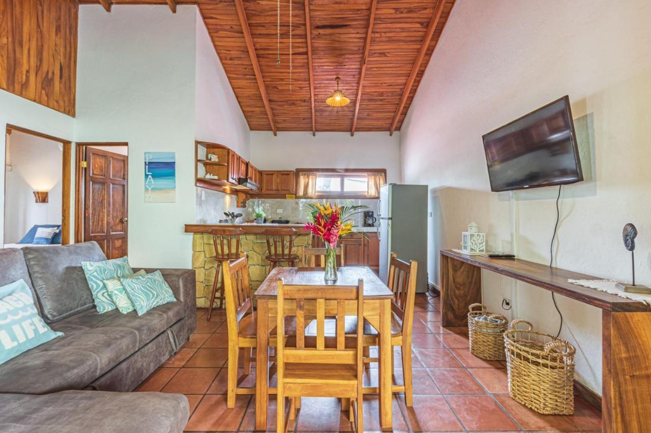 Ola Bonita Beachfront Apart Hotel Playa Hermosa  Exterior foto